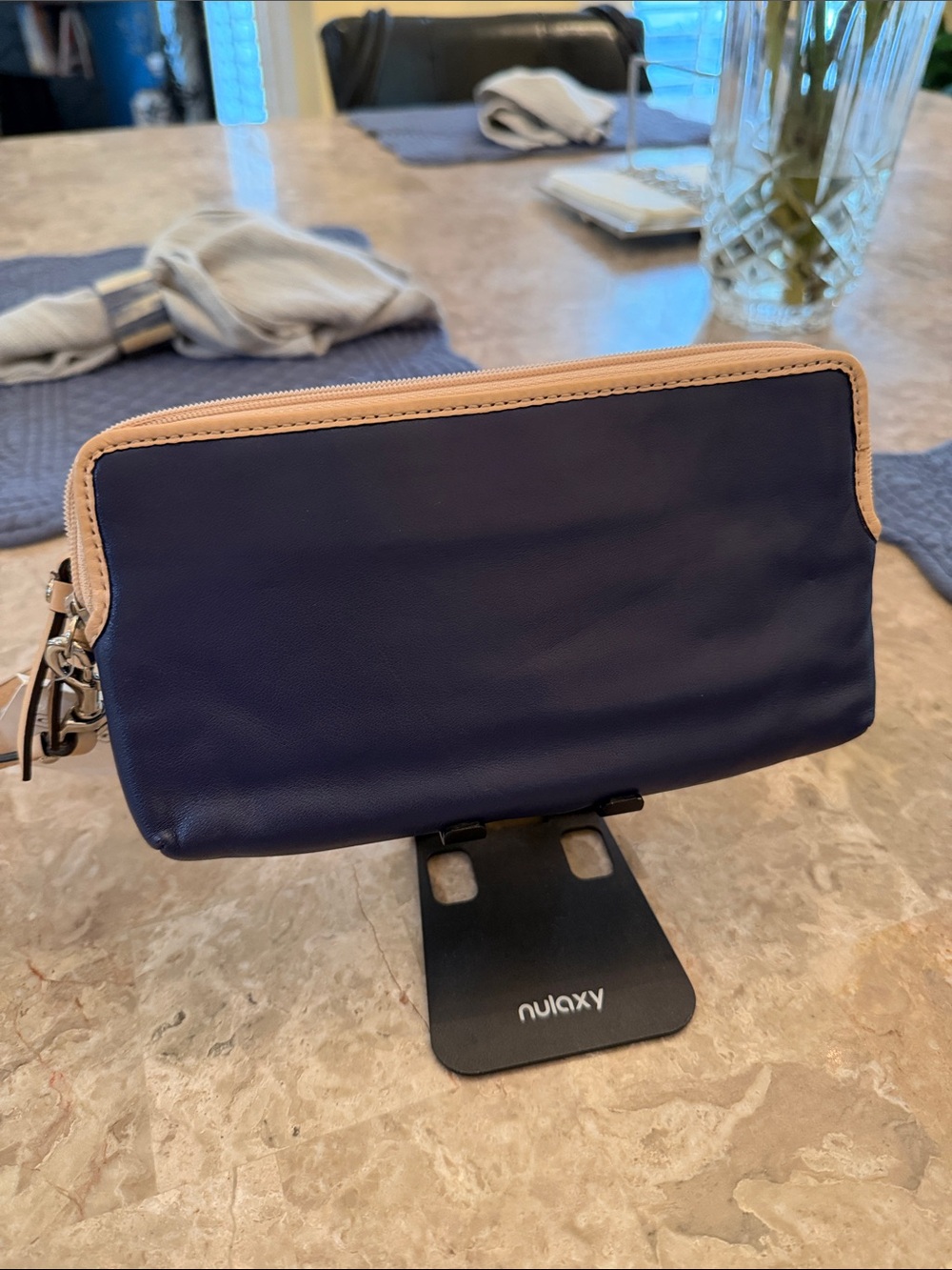 Coach NWT Daisy Spectator Double Zip Leather Wristlet/Clutch Navy,Green & Tan - Picture 13 of 16